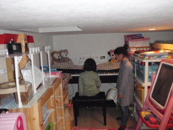 大塚邸　大収納２